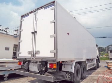 Có nên mua xe tải thùng đông lạnh cũ   Công ty TNHH thương mai DV  SX  Minh Anh